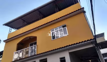 Sobrado com 2 dormitórios à venda, 72 m² por R$ 250.000,00 - Olaria - Nova Friburgo/RJ
