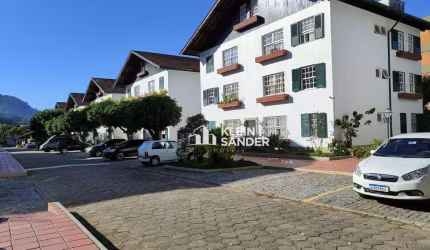 Apartamento Duplex com 3 dormitórios à venda, 95 m² por R$ 480.000,00 - Olaria - Nova Friburgo/RJ