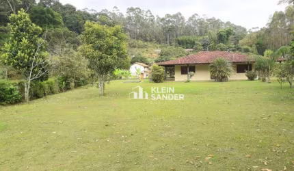 Casa com 4 dormitórios à venda, 120 m² por R$ 420.000,00 - Banquete - Bom Jardim/RJ