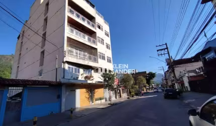 Apartamento com 2 dormitórios à venda, 70 m² por R$ 299.000,00 - Olaria - Nova Friburgo/RJ