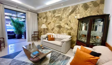 Casa à venda, 400 m² por R$ 1.820.000,00 - Centro - Nova Friburgo/RJ