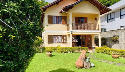 Casa com 6 dormitórios à venda, 200 m² por R$ 980.000,00 - Cônego - Nova Friburgo/RJ