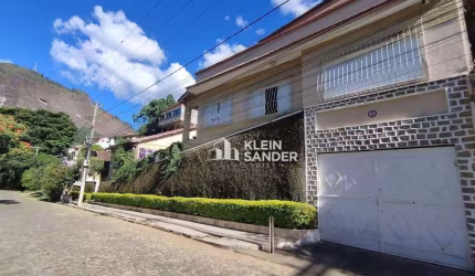 Casa com 8 dormitórios à venda, 350 m² por R$ 1.200.000,00 - Cônego - Nova Friburgo/RJ