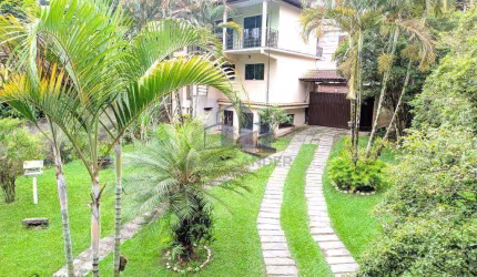 Casa à venda, 720 m² por R$ 1.990.000,00 - Cônego - Nova Friburgo/RJ