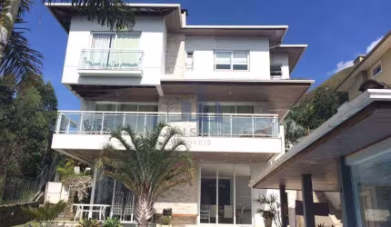 Casa com 4 dormitórios à venda, 507 m² por R$ 2.950.000,00 - Vale dos Pinheiros - Nova Friburgo/RJ
