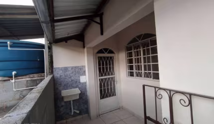 Casa com 1 dormitório para alugar, 50 m² por R$ 805,00/mês - Bela Vista - Nova Friburgo/RJ