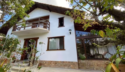 Casa à venda, 320 m² por R$ 1.400.000,00 - Ponte da Saudade - Nova Friburgo/RJ