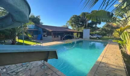 CHÁCARA COM PISCINA E 3 DORMITÓRIOS À VENDA EM MONTE MOR/SP