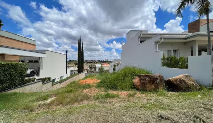 Terreno à venda, 360 m² por R$ 670.000,00 - Swiss Park - Campinas/SP