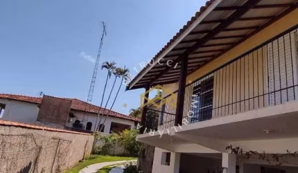CASA NO CENTRO DE ÁGUAS DE SÃO PEDRO POR UM PREÇO IMPERDÍVEL.