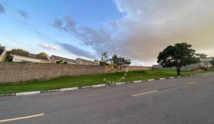 TERRENO À VENDA NO CONDOMÍNIO VILA D'ORO - VINHEDO/SP