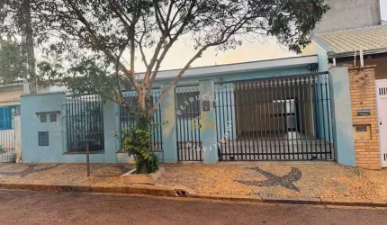 OPORTUNIDADE! ÓTIMA CASA COM EDÍCULA Á VENDA NO BAIRRO TAQUARAL EM CAMPINAS.