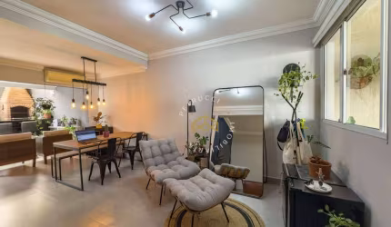 CASA `À VENDA PRÓXIMO AO DOM PEDRO!