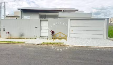 Casa com 2 dormitórios à venda, 162 m² por R$ 1.200.000,00 - Jardim Emilia - Valinhos/SP