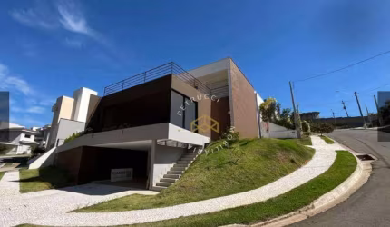Casa com 3 dormitórios à venda, 310 m² - Chácaras Silvania - Valinhos/SP