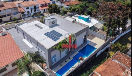 Sobrado à venda no Mediterrâneo em Londrina.