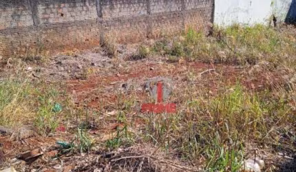 Terreno à venda no Alto da Boa Vista em Londrina. Comercial, boa localização.
