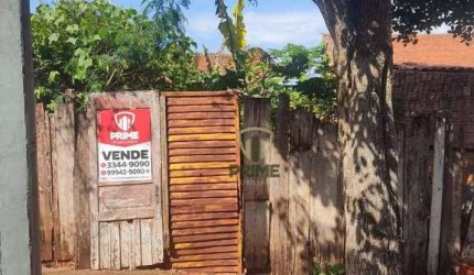 Terreno à venda no Jardim Alto Cafezal, na região sul de Londrina. Com 200 m², este terreno é bem localizado e está próximo de diversos comércios, ofe