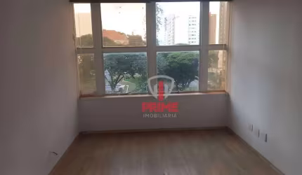 Sala comercial à venda no no Edifício Manoel Gonçalves no centro de Londrina.