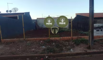 Terreno à venda no Jardim Acapulco em Londrina.