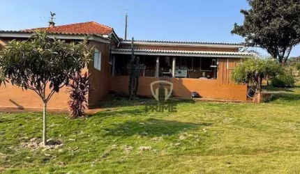 Sítio à venda em Lerrovile no Paraná. Com 9,6 alqueires sendo 4,5 alqueires de plantio, 1,0 alqueire de eucalipto, 1,0 alqueire de pasto. Água de mina