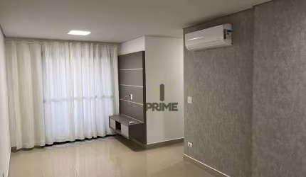 Apartamento à venda no Edificio Smat City Mayrink Goes no Centro de Londrina. Com ar condicionado novo na sala e Suíte (Split Inverter), e  armários.