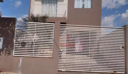 Sobrado à venda no Jardim àgua verde em Rolândia.