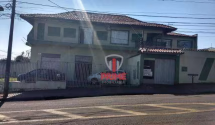 Sobrado à venda no Jardim Interlagos em Londrina.  Residencial e comercial