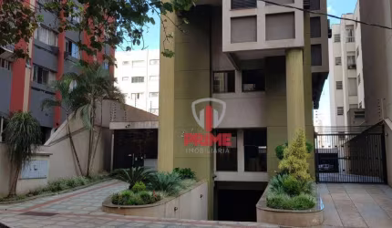 Apartamento à venda no Edifício Salvador Dali, localizado no centro de Londrina. Completo em armários, 3 quartos (1 suíte com hidromassagem), sala amp