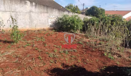 Terreno à venda no Jardim Califórnia em Londrina. Todo murado.