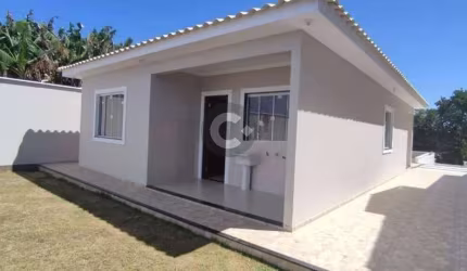 Casa para Venda em Maricá, Jardim Interlagos (Ponta Negra), 3 dormitórios, 1 suíte, 2 banheiros, 1 vaga