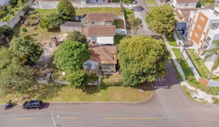 Terreno à venda na Rua Agostinho Merlin, 228, Portão, Curitiba por R$ 860.000