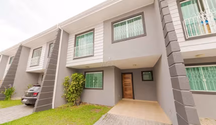 Casa em condomínio fechado com 3 quartos à venda na Rua Rolando Salin Zappa Mansur, 57, Cachoeira, Curitiba, 107 m2 por R$ 445.000
