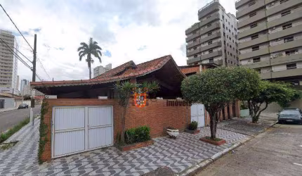 Casa com 3 dormitórios à venda, 200 m² por R$ 640.000 - Aviação - Praia Grande/SP