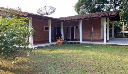 Casa com 3 dormitórios à venda, 241 m² por R$ 800.000,00 - Perequê-Mirim - Ubatuba/SP