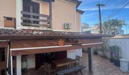 Sobrado com 2 dormitórios à venda, 92 m² por R$ 850.000 - Maitinga - Bertioga/SP