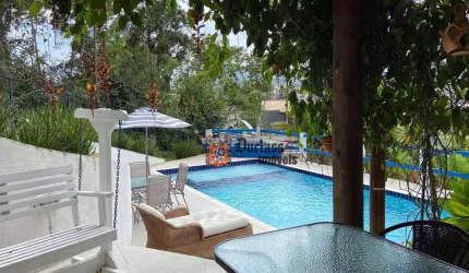 Casa com 3 dormitórios à venda, 290 m² por R$ 1.600.000 - Prainha - Caraguatatuba/SP