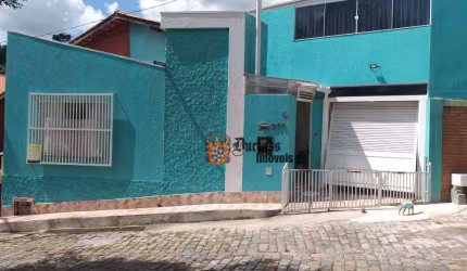 Sobrado com 3 dormitórios à venda, 109 m² por R$ 560.000 - Morbidelli - Extrema/MG
