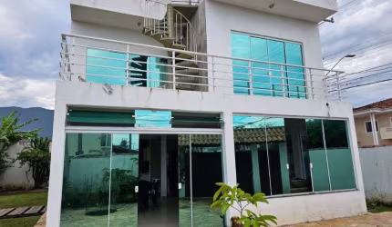 Sobrado com 4 dormitórios à venda, 220 m² por R$ 1.350.000 - Condomínio Portal Patrimonium - Caraguatatuba/SP