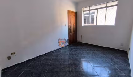 Apartamento com 2 dormitórios à venda, 76 m² por R$ 370.000 - Embaré - Santos/SP