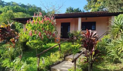 Chácara com 3 dormitórios à venda, 1200 m² por R$ 600.000,00 - Dos Tenentes - Extrema/MG