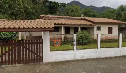 Casa com 3 dormitórios à venda, 165 m² por R$ 1.100.000 - Barra Seca - Ubatuba/SP