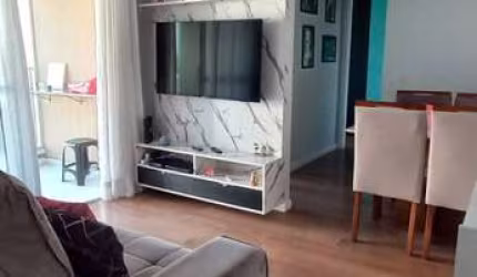 Apartamento a Venda no Jardim Roberto com Sacada