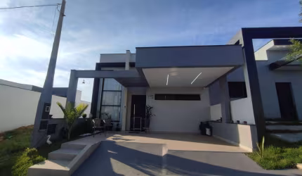 Casa Mobiliada à venda no Condomínio Horto Florestal Villagio em, Sorocaba/SP