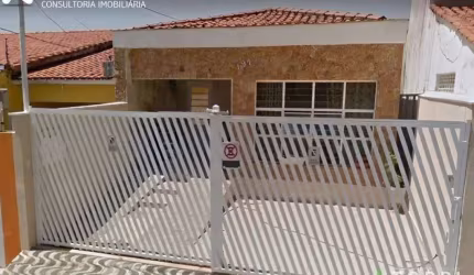 Casa com 4 dormitórios à venda, 210 m² por R$ 720.800,00 - Centro - Votorantim/SP