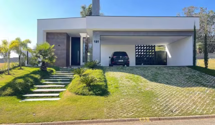 Casa de alto padrão à venda no Condomínio Fazenda Kurumin, em Itú/Sp