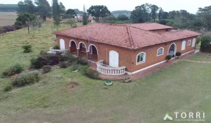 Fazenda a venda em Botucatu-SP
