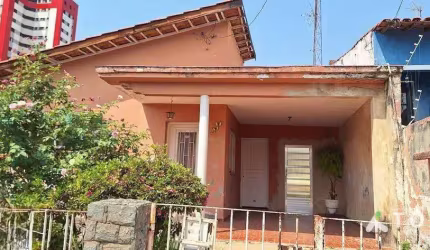 Casa com edícula a venda no Centro de Sorocaba/sp