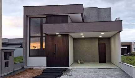 Casa com 03 dormitórios a venda no Condomínio Villagio Wanel em Sorocaba/sp