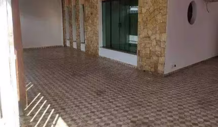 Casa com 3 dormitórios à venda, 232 m² por R$ 550.000,00 - Vila Haro - Sorocaba/SP
